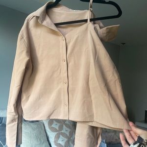 Oak and fort boxy off the shoulder button shirt